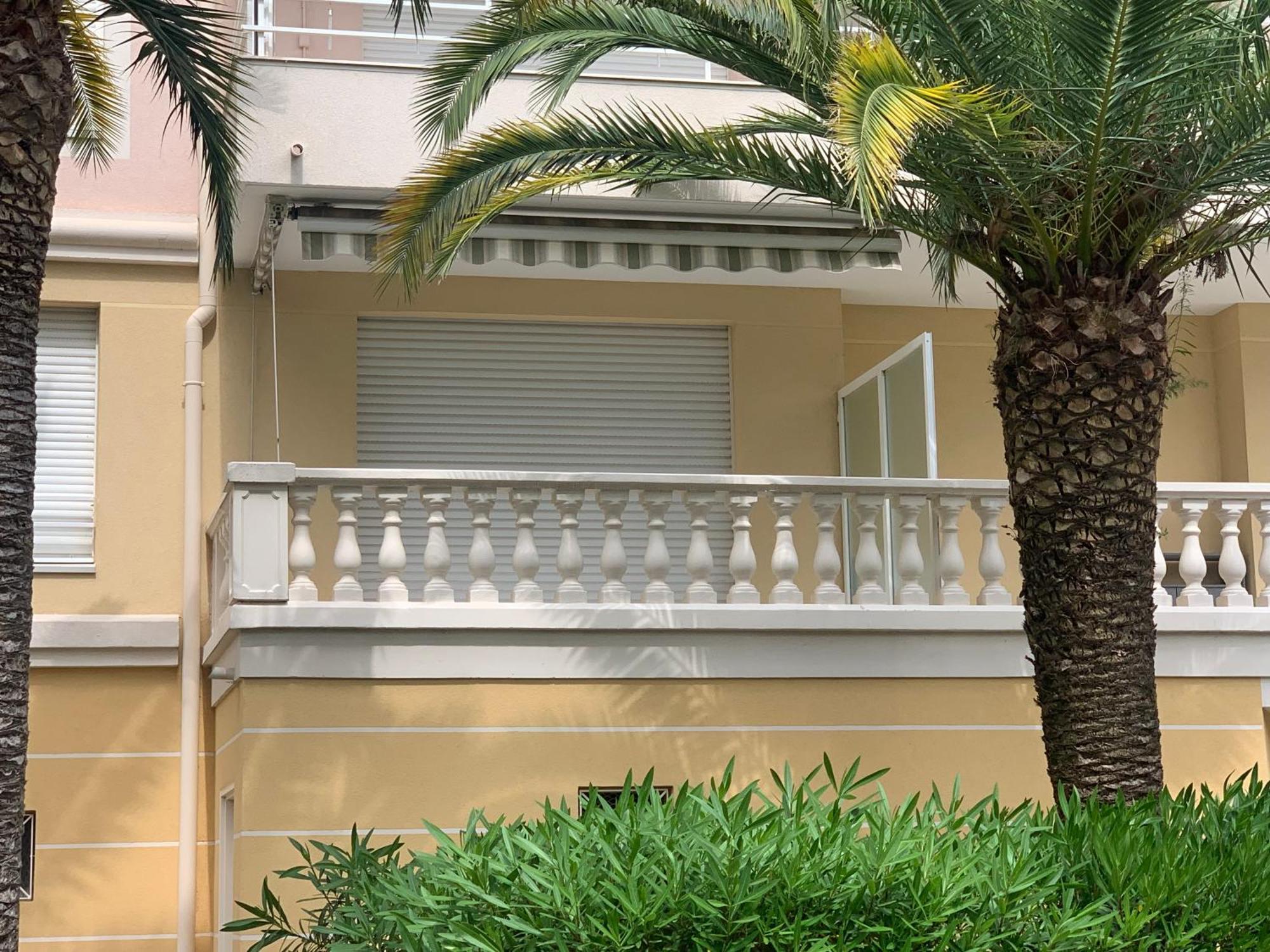 Le Tropical Leilighet Fréjus Eksteriør bilde